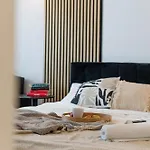 Lyna - Royal Bed * Warszawa